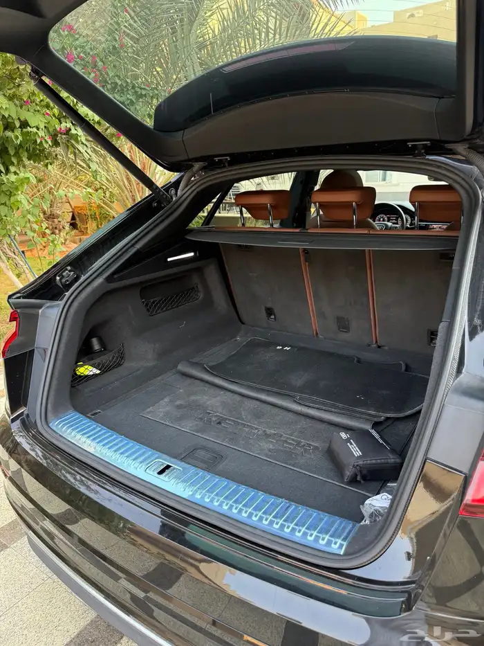 اودي 2022 Q8 فل كامل 24