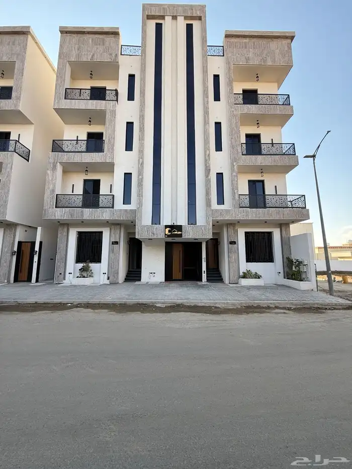 للبيع شقق ارضيه وشقق علويه ف حي المصيف بأسعار تبدأ من430الف 0