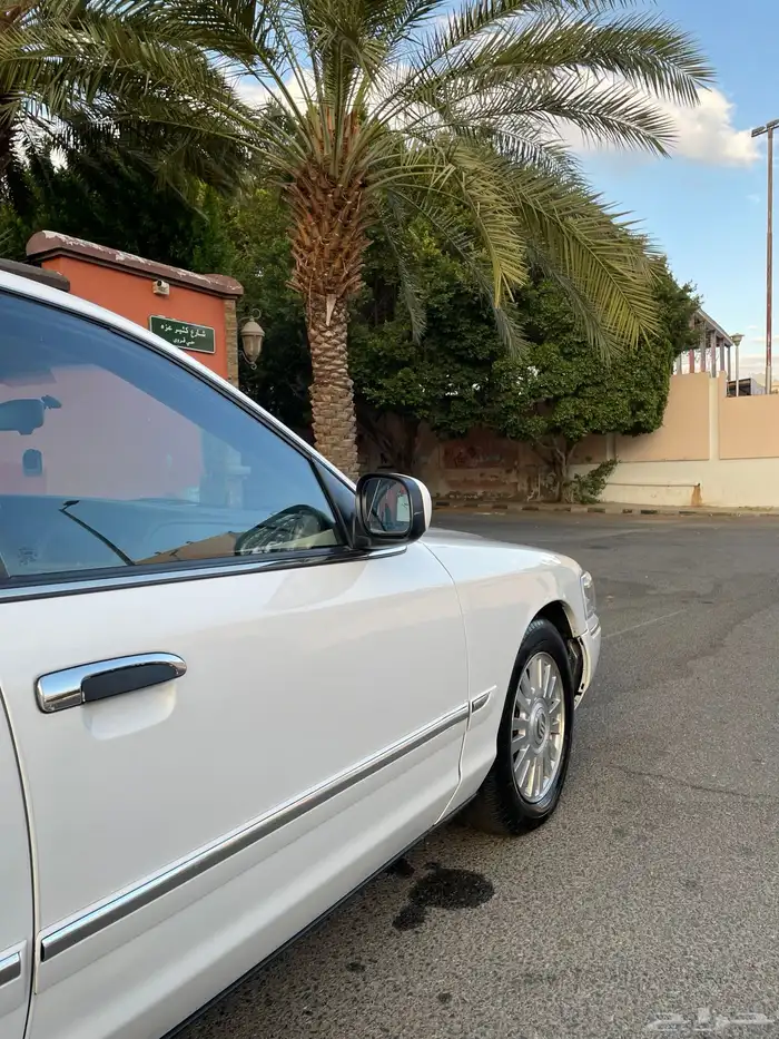 فورد. جراند ماركيز. 19