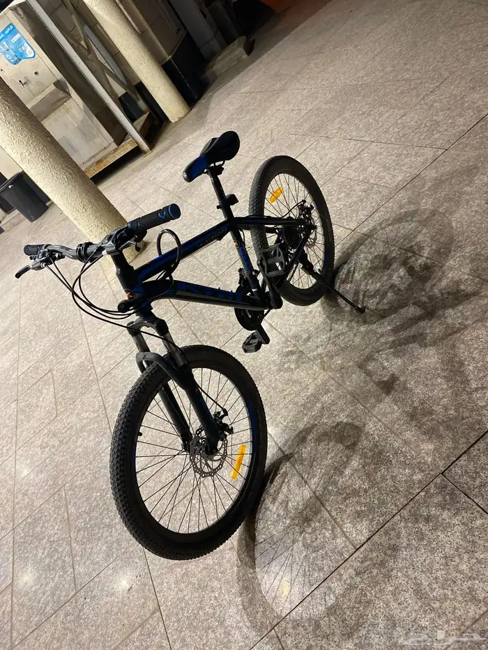 للبيع سيكل رياضي مقاس 24 0