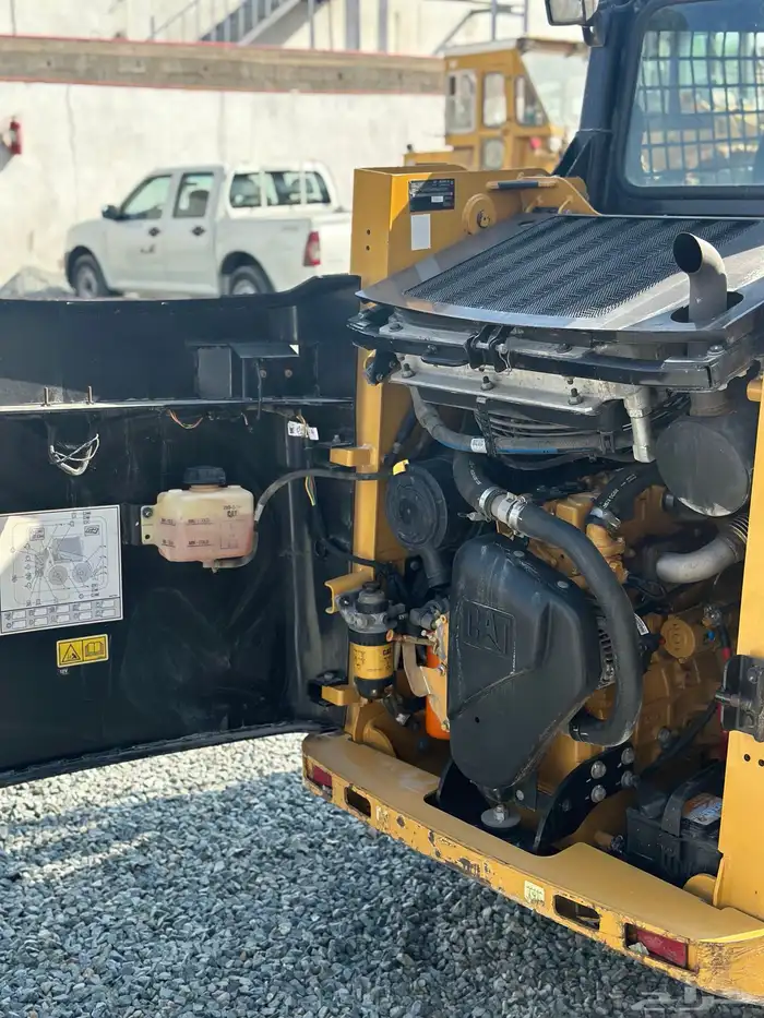 بوبكات كتربلر مقاس 216B3 موديل 2020 6