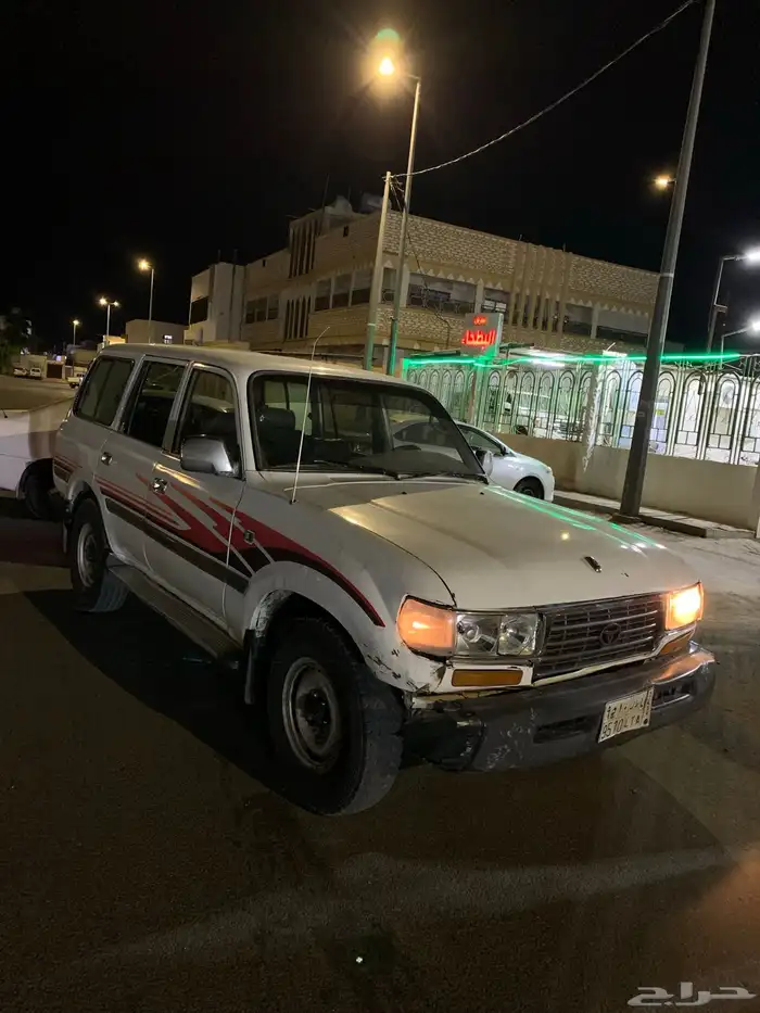 صالون 93للبيع او البدل بسياره صغيره 0