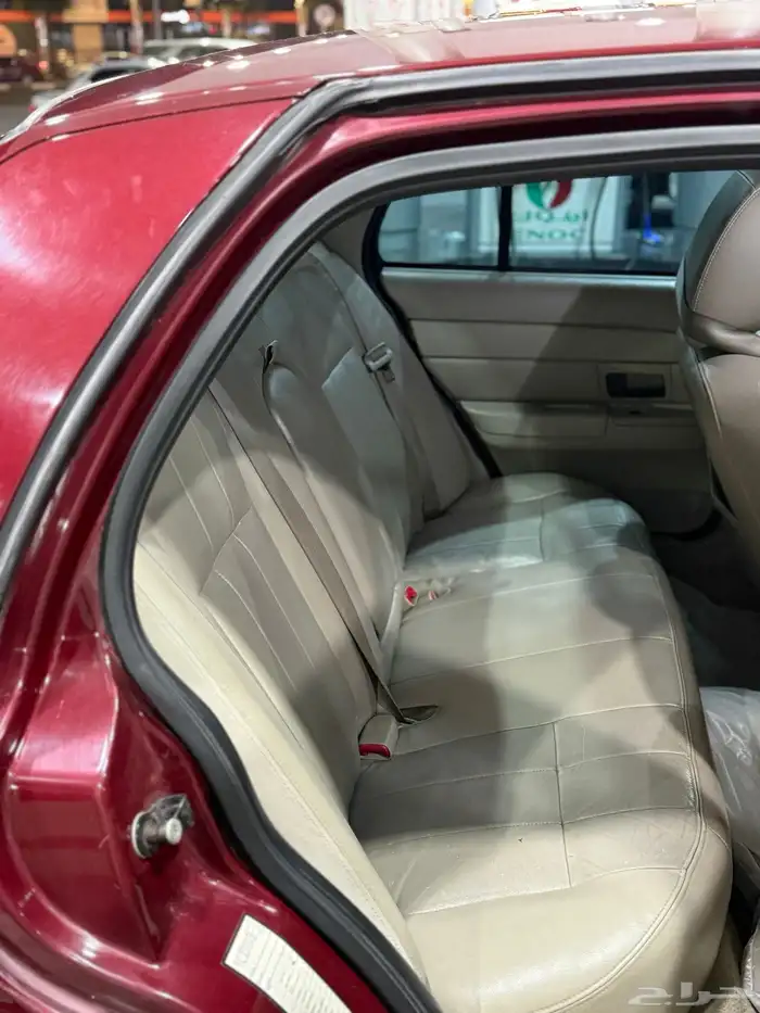 فورد فكتوريا 2011 أمريكي 16