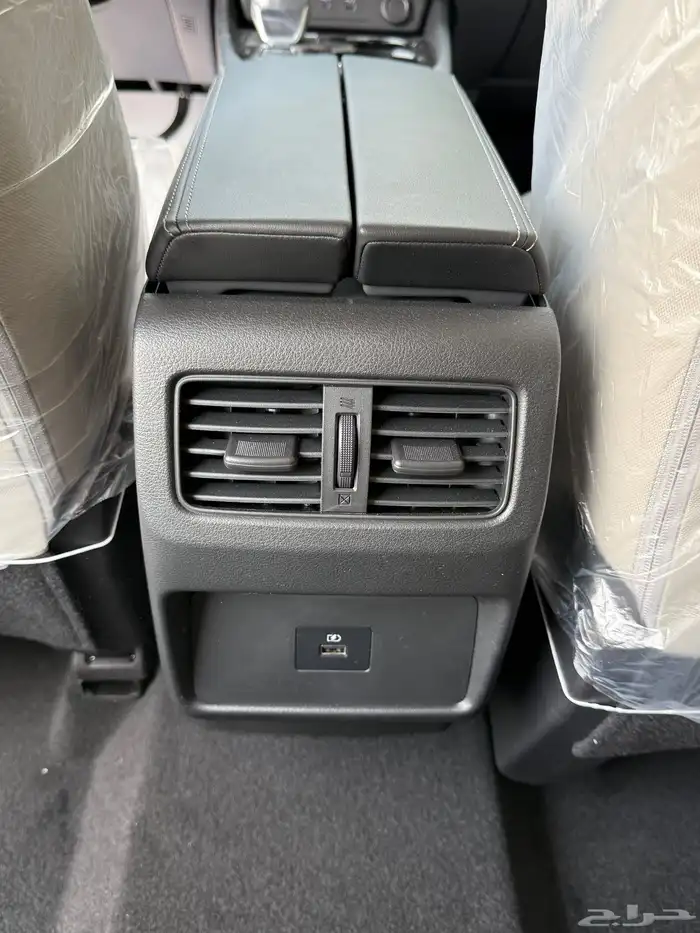 نيسان اكس تريل 7مقاعد دبل استاندر 8