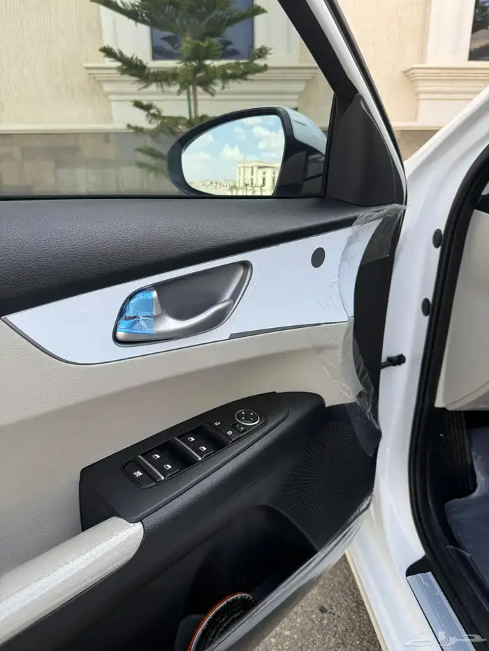 للتنازل والتقبيل سيراتو 2024 استاندر مخزن 9