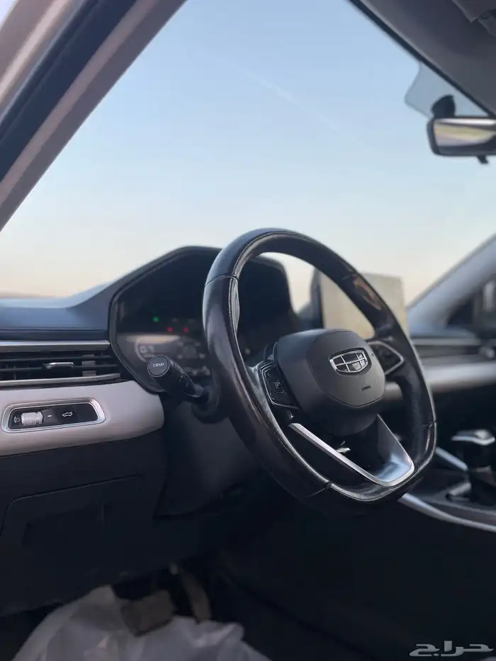 جيلي امجراند 2023 8