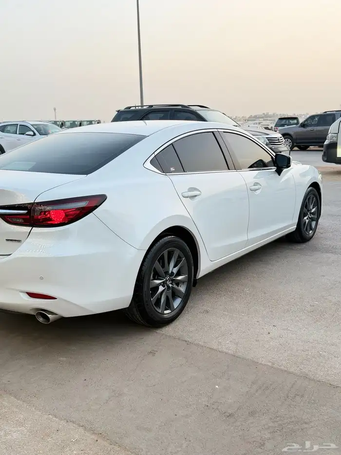 مازدا زوم 6 2024 - نص فل سعودي نظيف جدا 4