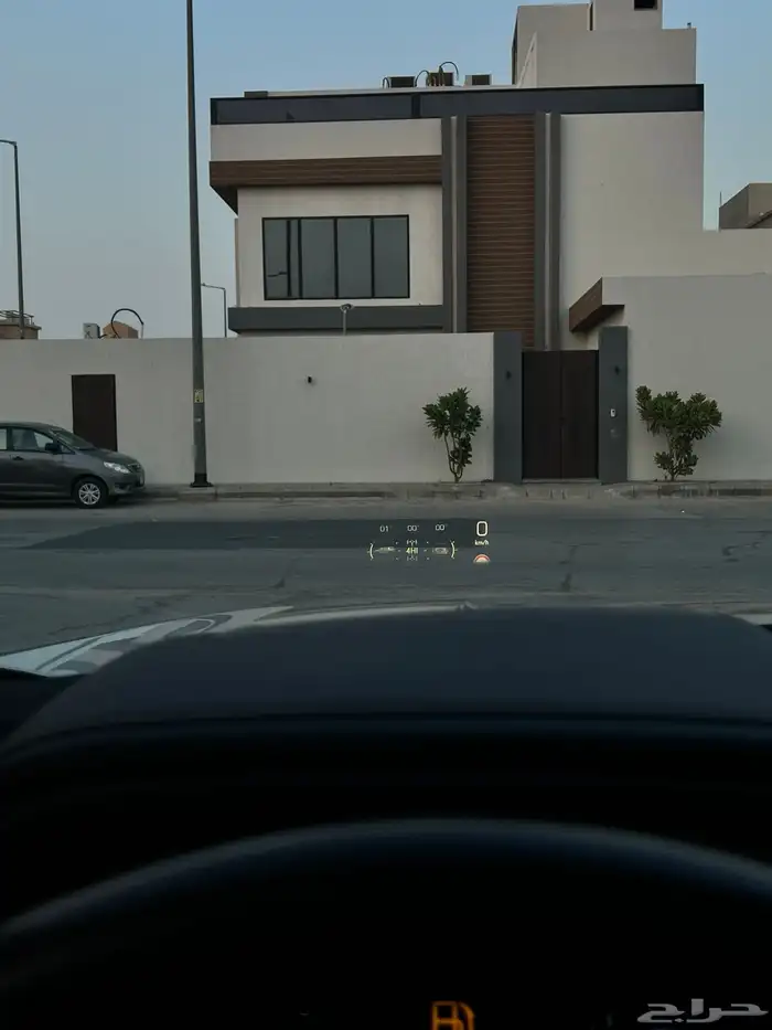 جي ام سي يوكن 2023 - AT4 17