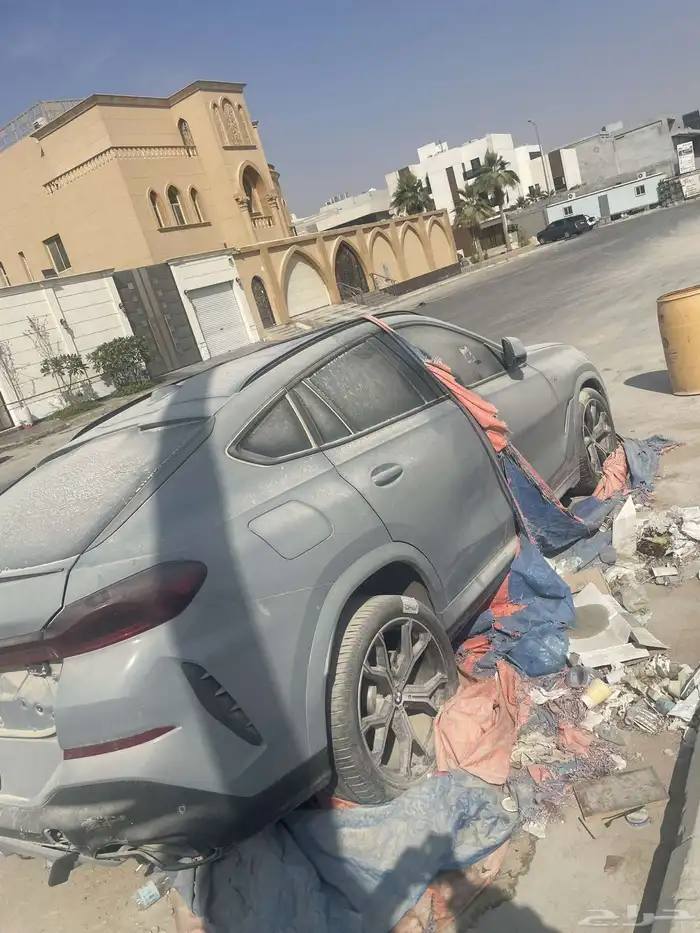 بي ام دبليو X6 مصدومة للبيع 1