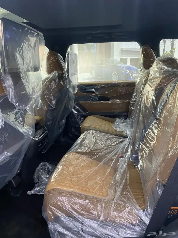 نيسان باترول تنفس طبيعي بلاتينيوم موديل 2026 9