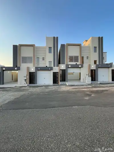 للبيع دور ارضى بحوش وبايكة سياره من 590 الف ابها حى الزهور index