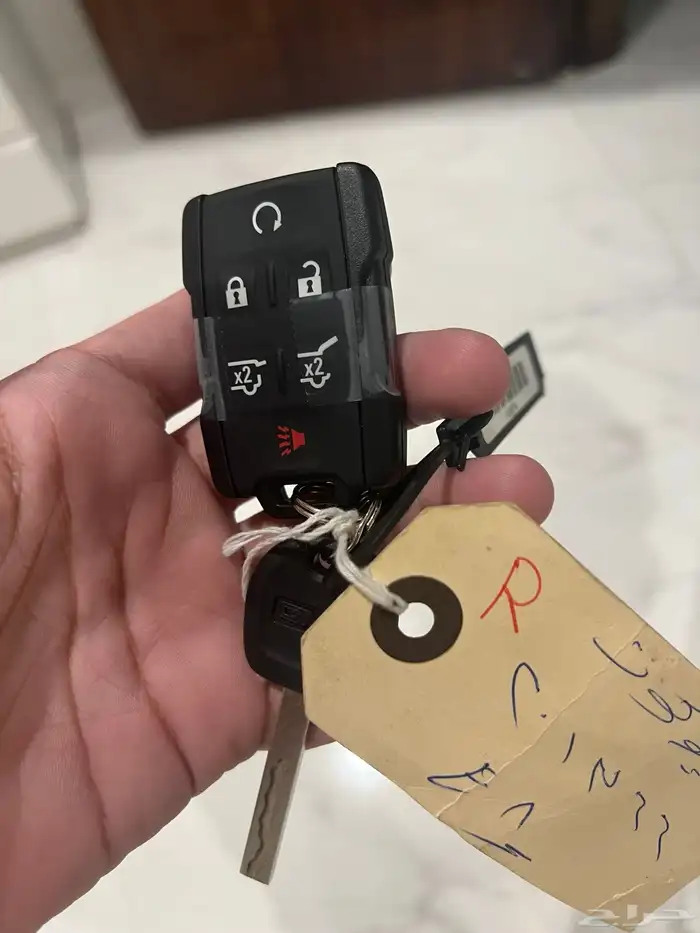 يوكن 2020 مخزن ( الدفعة الأخيرة ) ممشى 38 بحالة الجديد 26