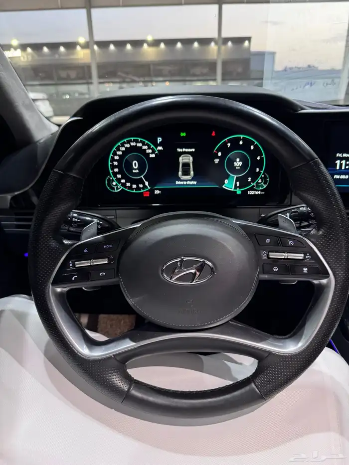 ازيرا 2020 فل كامل اعلى فئه ( 6 سلندر ) بدي وكاله 35