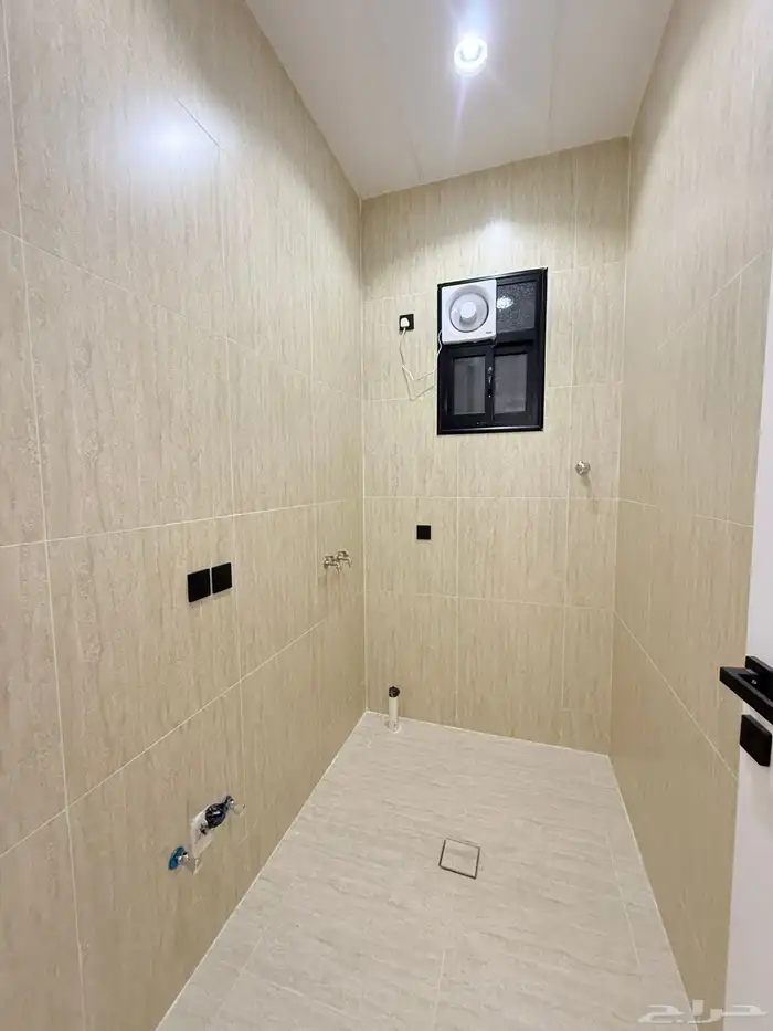 للبيع دور ارضي بمدخل سياره6غرف بأحد رفيده بسعر550الف 12