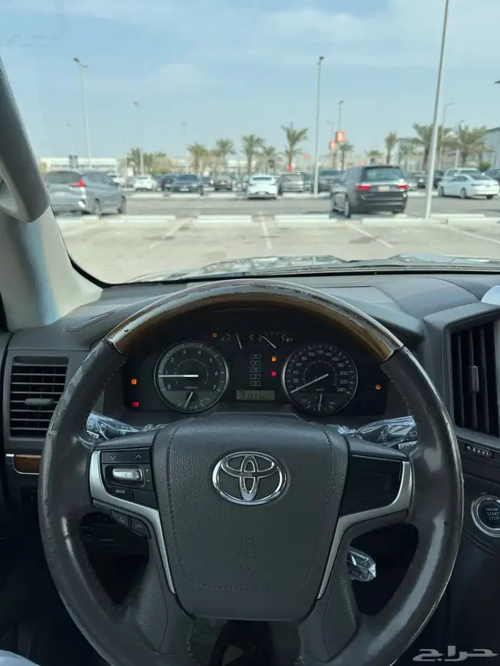 لاند كروزر 2018 للبيع 2