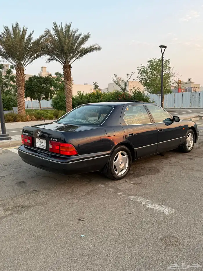 لكزز LS 400 للبيع أو البدل بهايلوكس 2008 وطالع 19