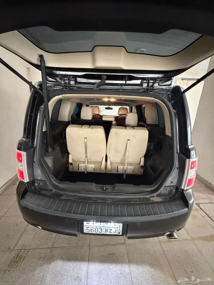 فورد فلكس 12