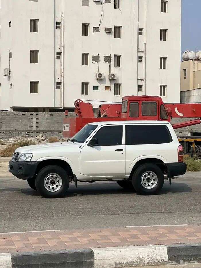 للبيع نسيان باترول ربع 2011 3