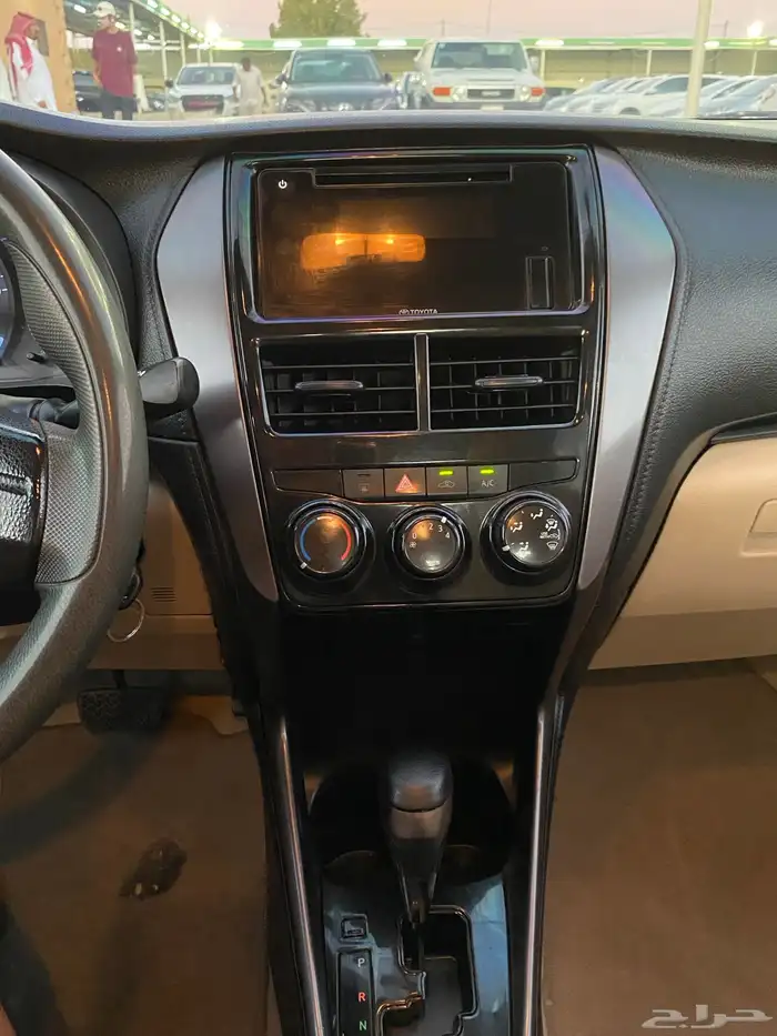 تويوتا يارس 2022 وكالة ( تم الببع ) 25