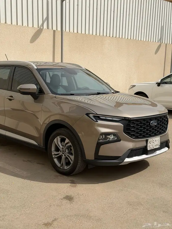 فورد تيريتوري 2023 8