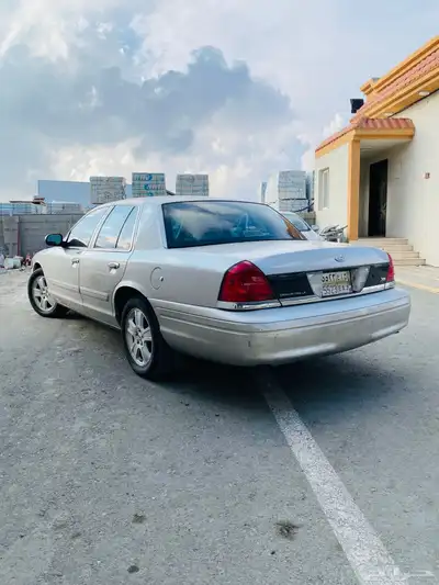 فورد كراون فيكتوريا 2011 index