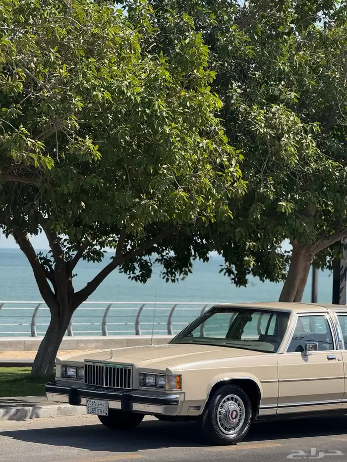 فورد ماركيز كلاسيك 18