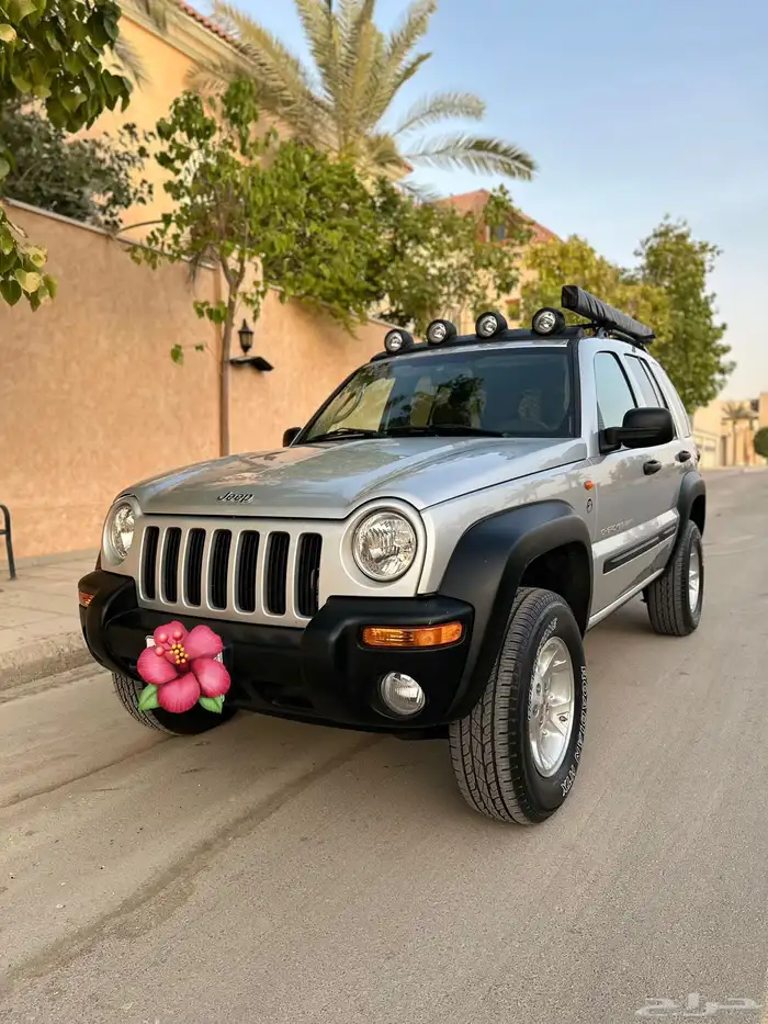 جيب شيروكي ليبرتي(مرهم)LS 5.3 7