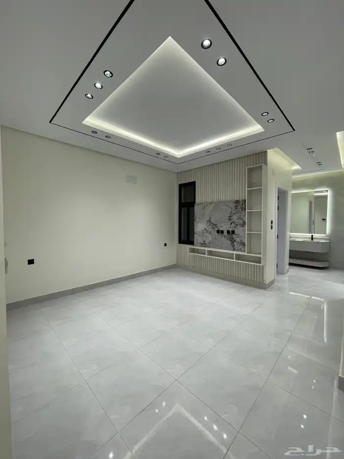 للبيع شقق أرضيه وعلويه ابها بالقرب من المطار 7