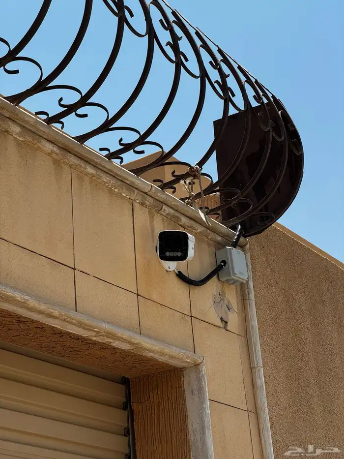 تركيب وبرمجة كاميرات المراقبة 8