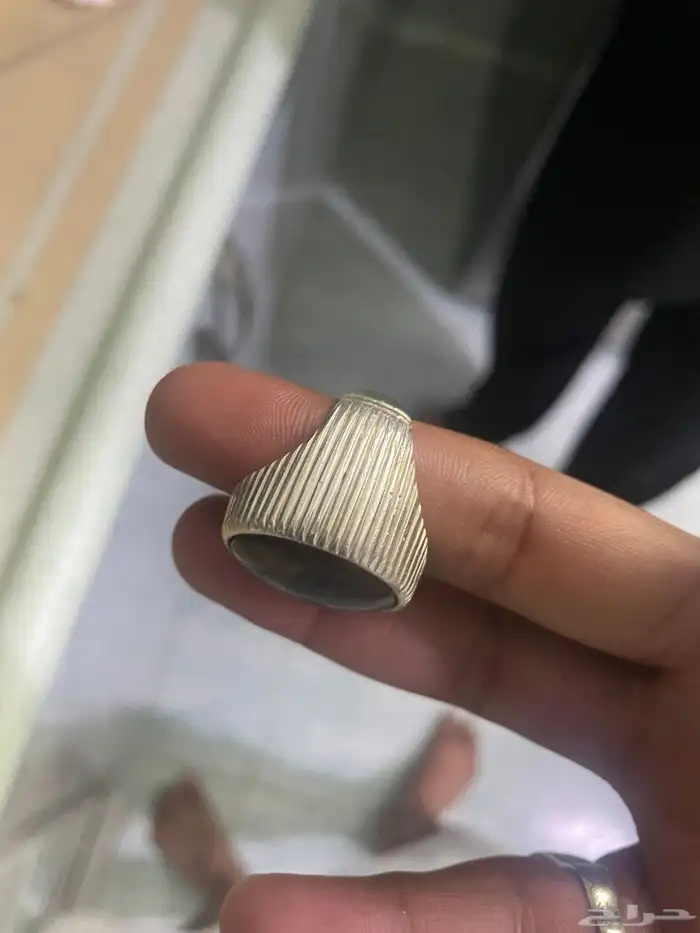 خاتم للبيع 3