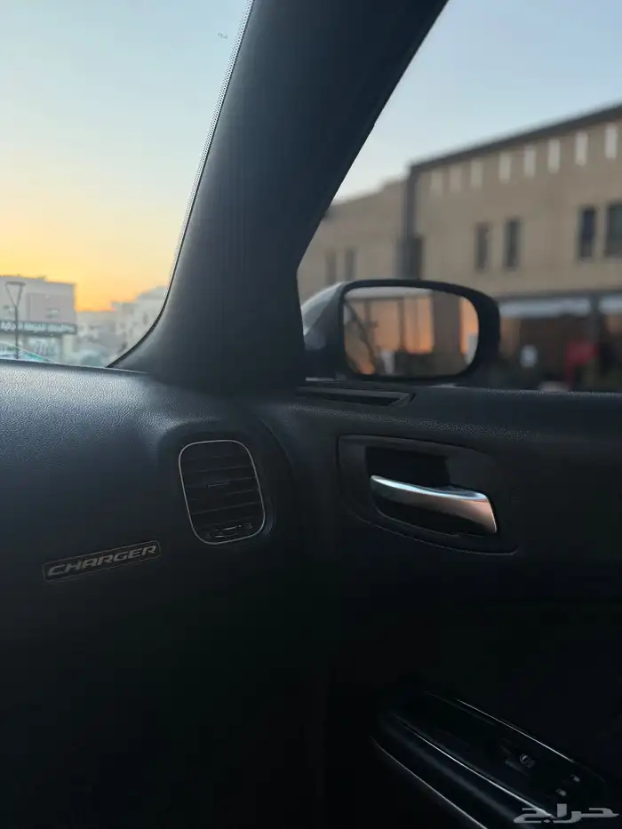 تشارجر 2020 بوليسي 12