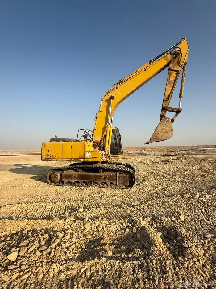 بوكلين كوماتسو داش 6 عادي 4