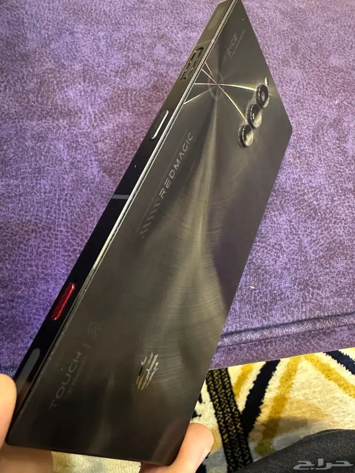 جوال ريد مجيك 8 نظيف جدا 5