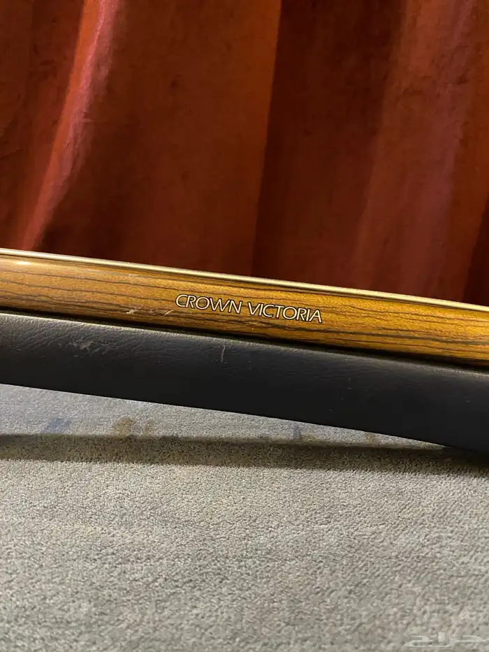 مسطره فورد كراون فكتوريا 2002 2