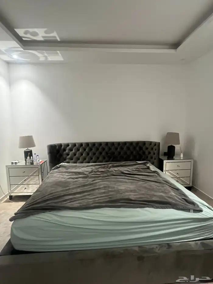 غرفة نوم شبة جديدة من ابيات 4