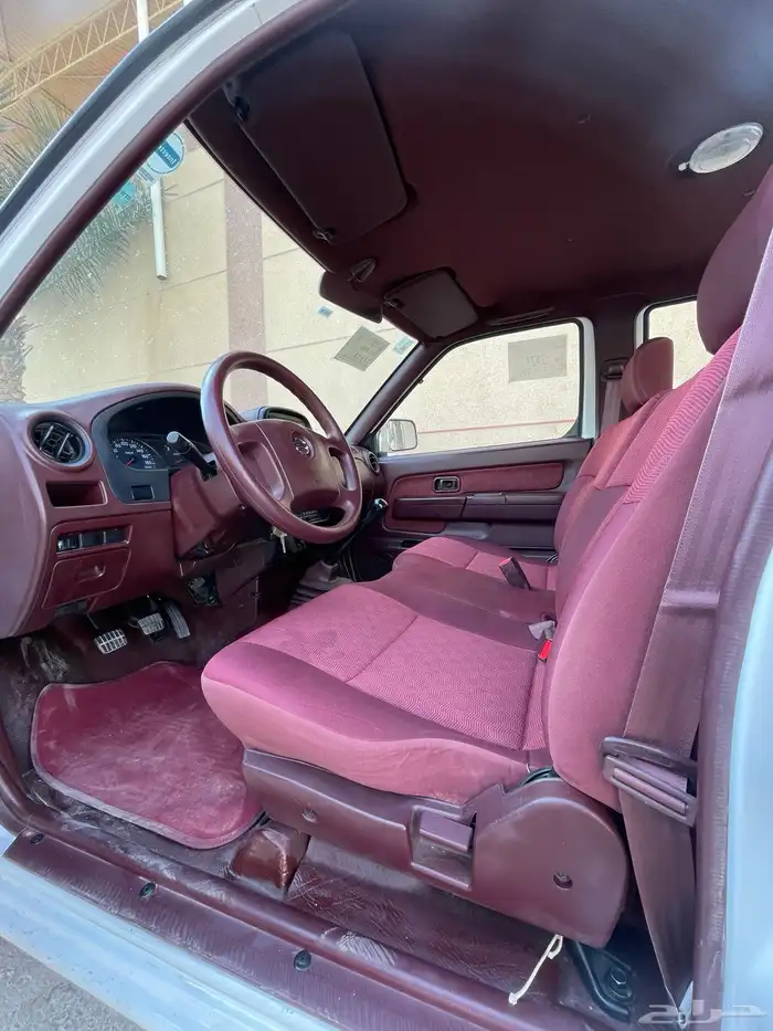 نيسان- ددسن-2013-غمارتين- بنزين-GL- قير عادي- بدون دبل- مخزن 16