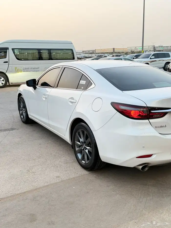 مازدا زوم 6 2024 - نص فل سعودي نظيف جدا 3