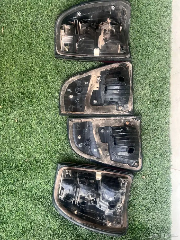 اسطب لاند 2003 3