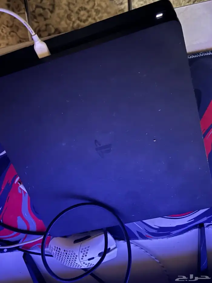 بلاستيشن 4 برو 1