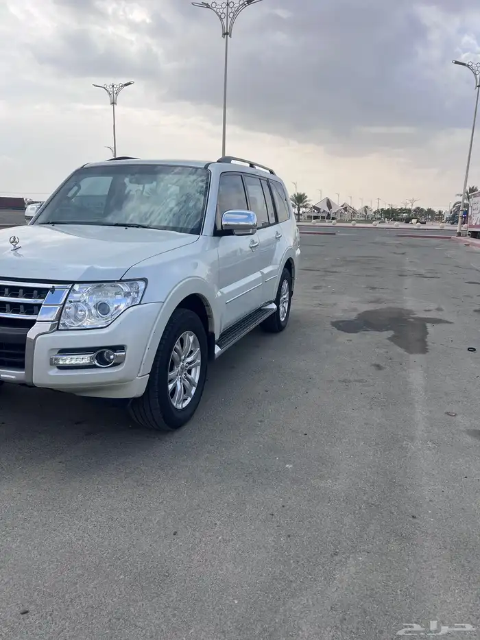 ميتسوبيشي باجيرو 2016 1