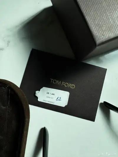 نظارة توم فورد أصلية   مقطوعة من السوق وشبه جديدة index