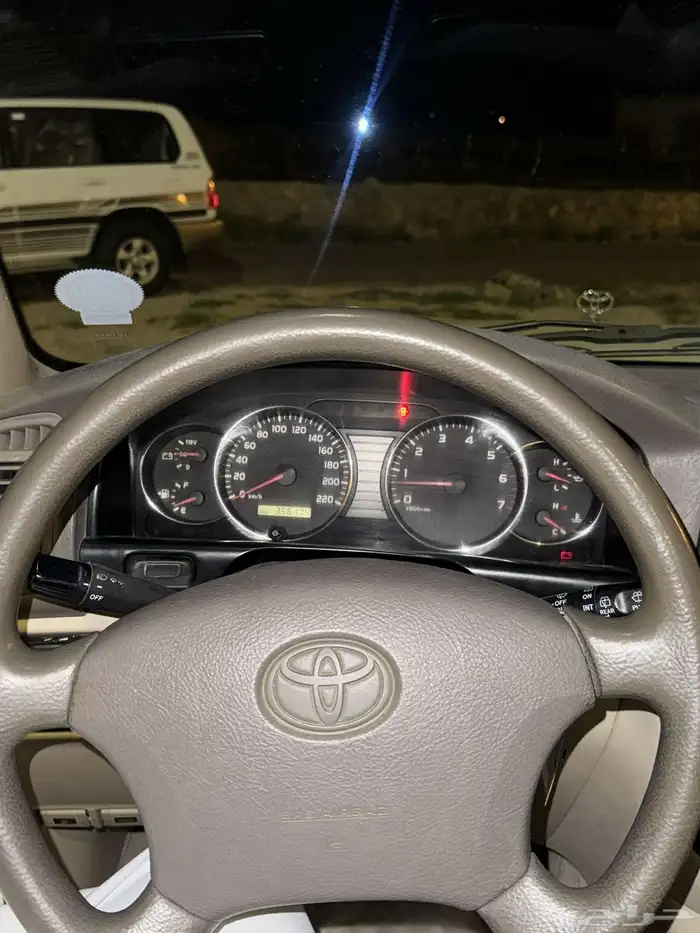 لاندكروزر 7