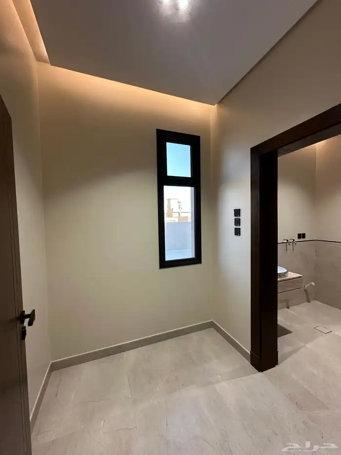 للبيع فيلا مودرن قريبه من ممشى الراقى بخميس مشيط 30