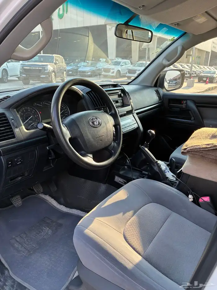 لاندكروزر 2010 6