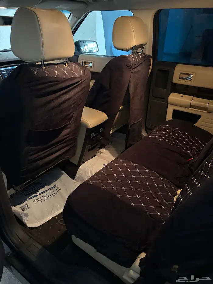 فورد فلكس 10