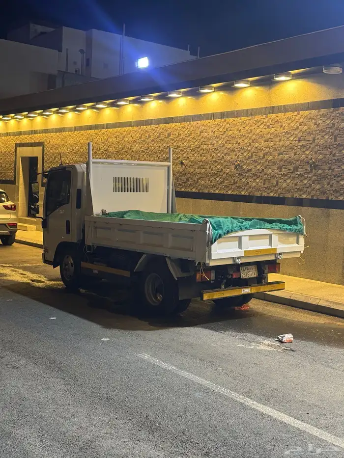 قلاب لنقل مواد البناء والاخشاب والمشواير داخل مكة وخارجه 0