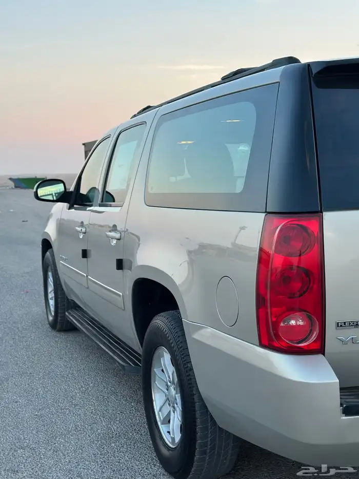 للبيع يوكن 2012 طويل 8