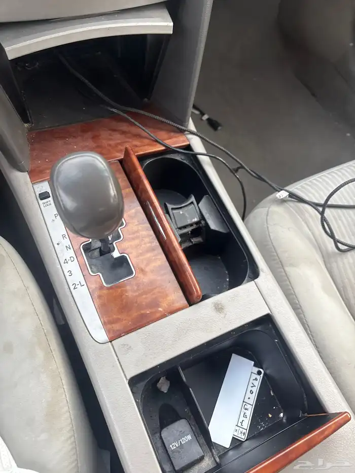 للبيع ديكور قير كامري 0