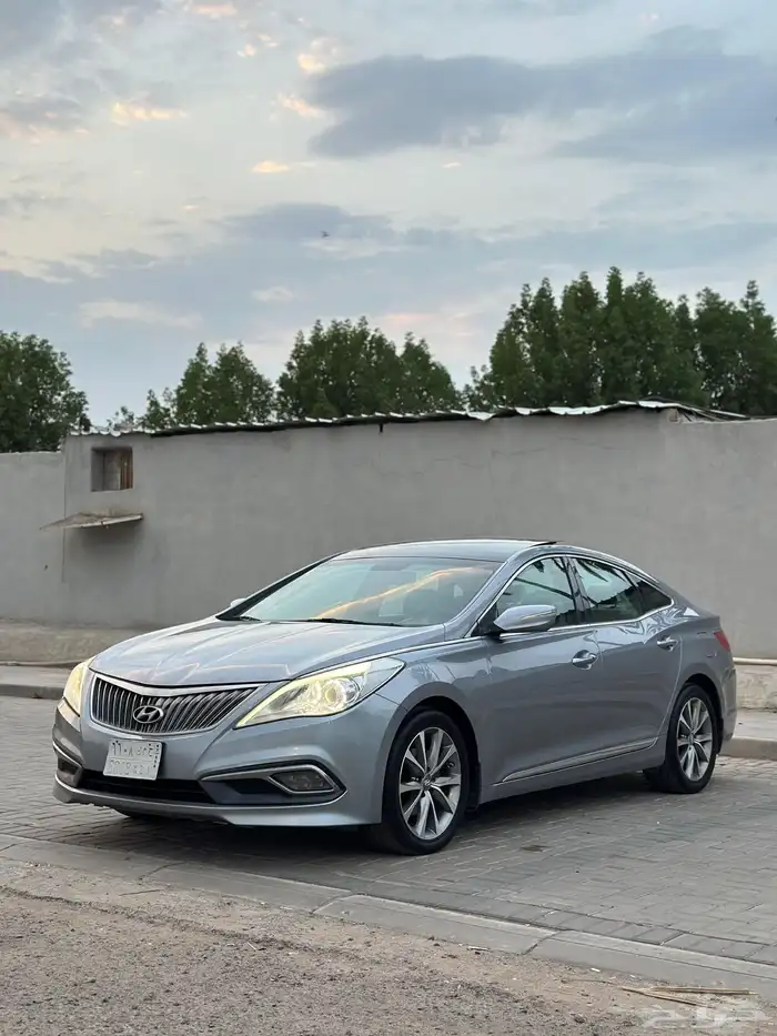 للبيع مستعجل ازيرا 2017 وكالة 0