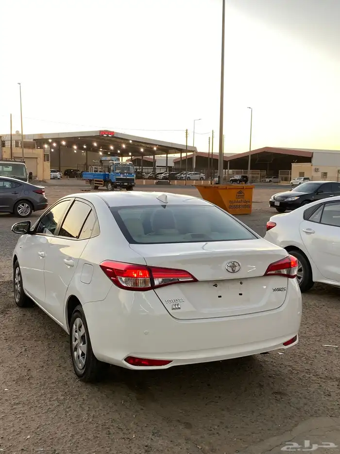 تويوتا يارس 2022 وكالة ( تم الببع ) 5